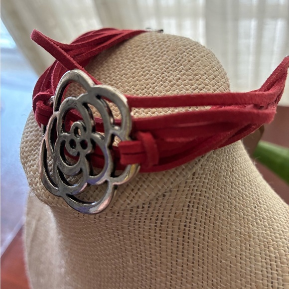 Beautiful Red Floral Suede Bracelet - Picture 2 of 2